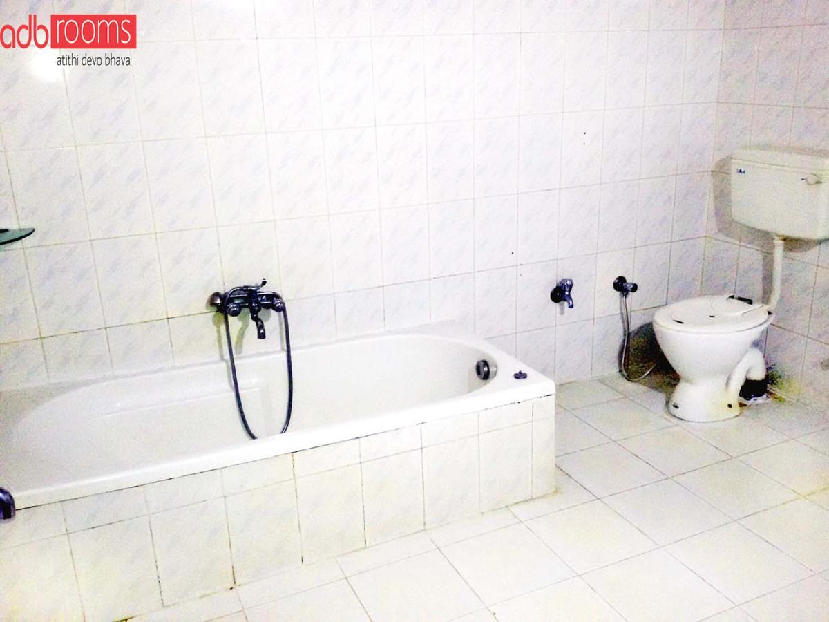 Adb Rooms Ashoka Resort Tāla Екстериор снимка