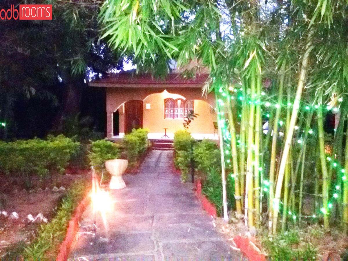 Adb Rooms Ashoka Resort Tāla Екстериор снимка