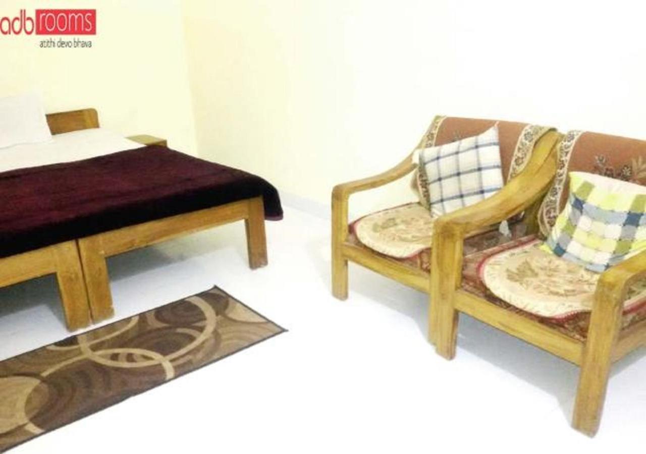 Adb Rooms Ashoka Resort Tāla Екстериор снимка