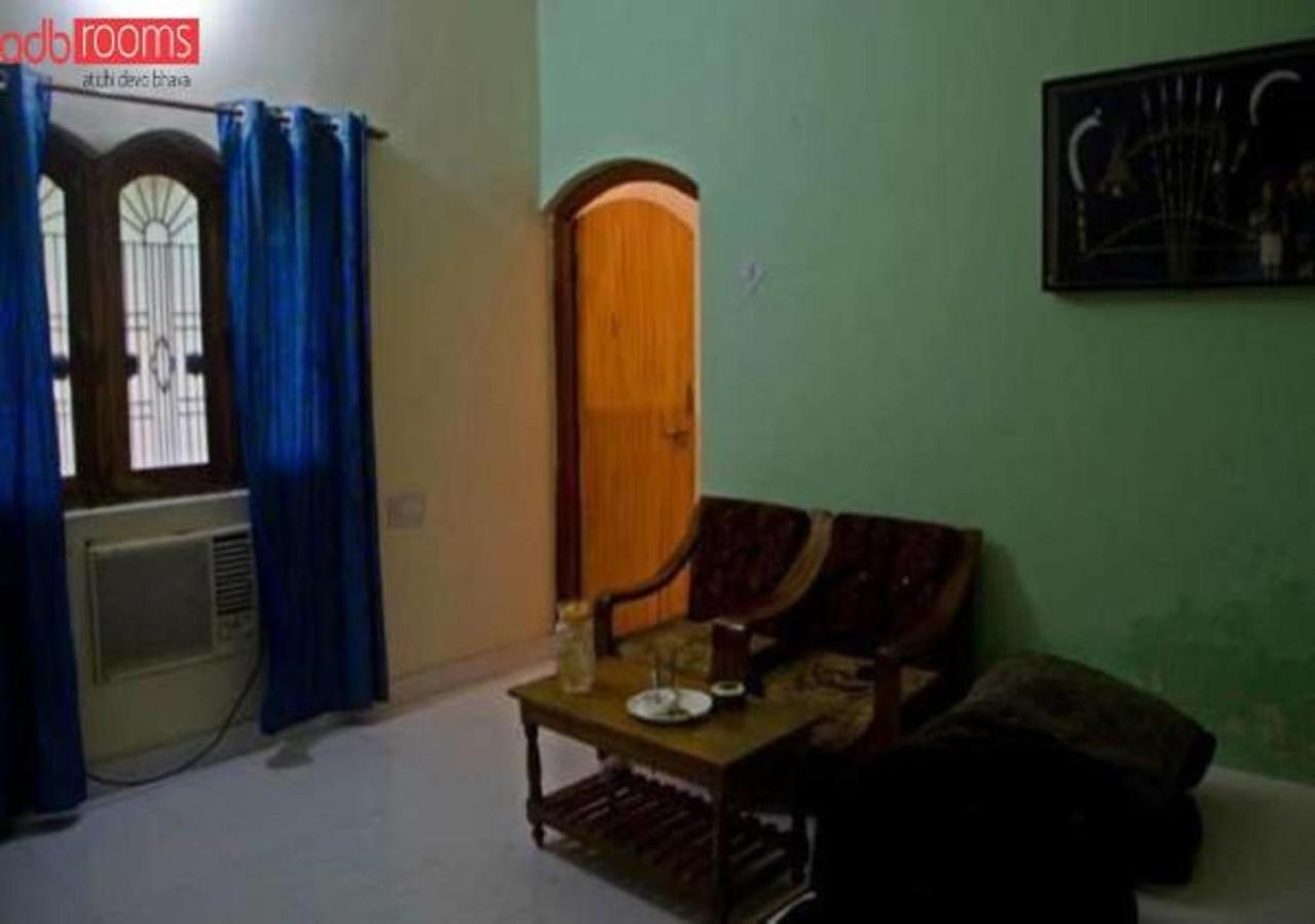 Adb Rooms Ashoka Resort Tāla Екстериор снимка